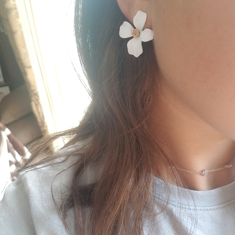 Beautiful flower earrings